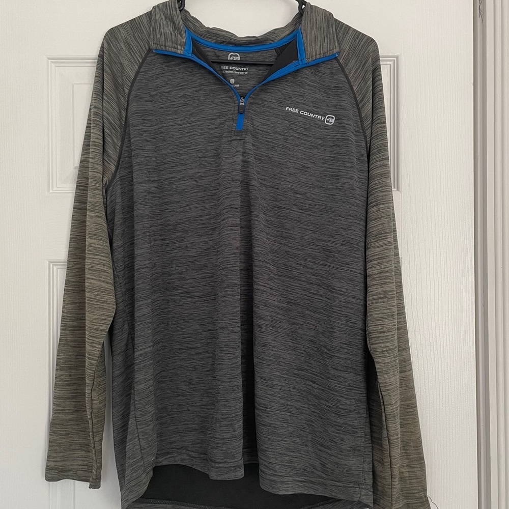 Free country men’s pull over coat size large